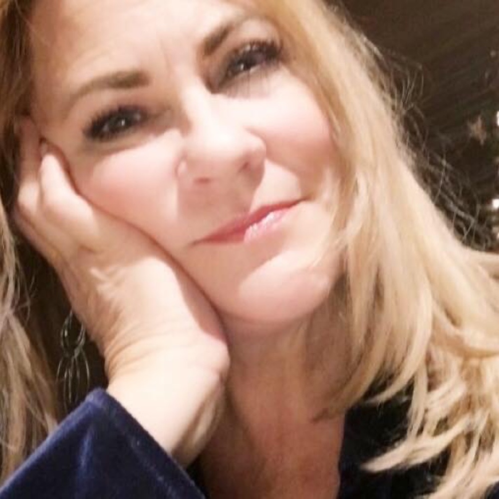 Meet your Posher, Sandi